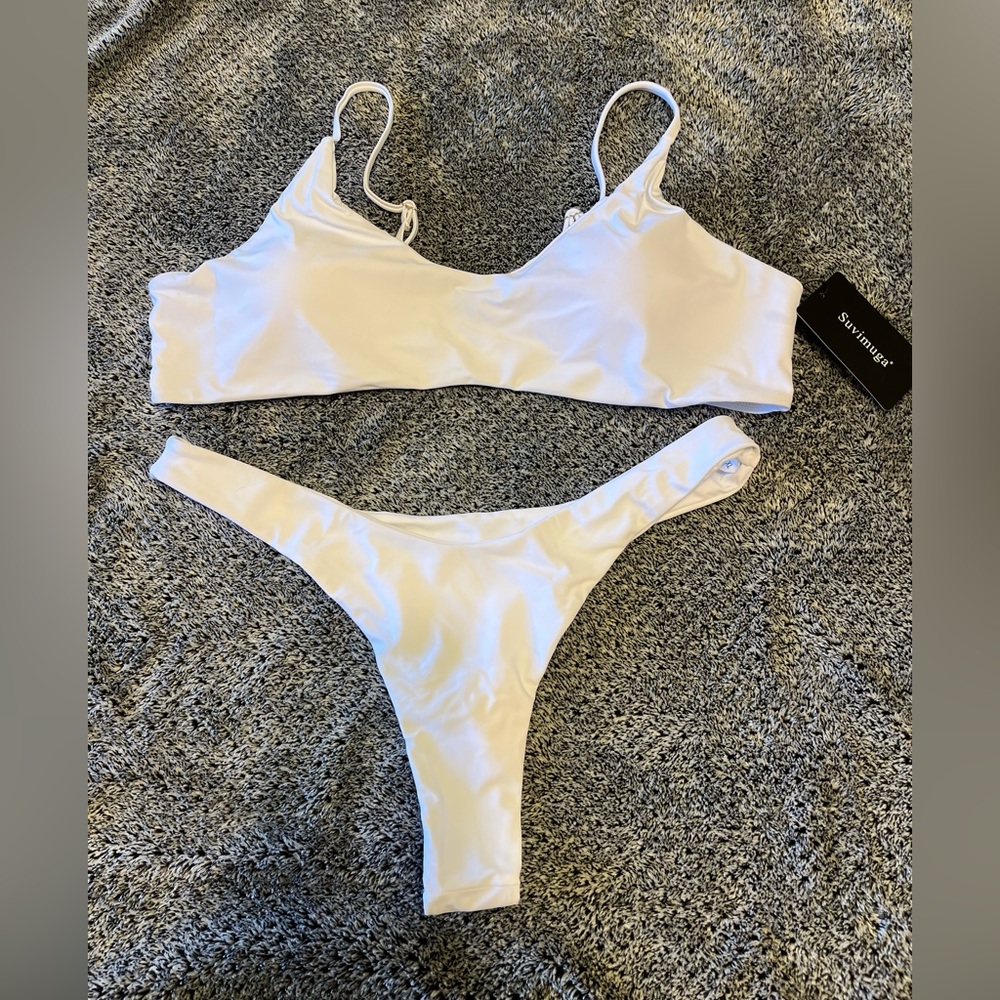 Cool white bikini swimsuit NWT size XL #P68